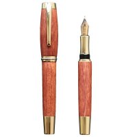 Plnicí pero Wood Factory Bubinga Gold - Luxusní ručně vyráběné dřevěné pero s gravírovanými iniciálami majitele. Skladem, expedice 1-2 dny.