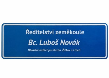 štítek na dveře Al obdélník modrý - s laserovým gravírováním