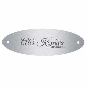 oval V lesk otvory text