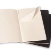 Sešity MOLESKINE Cahiers 3ks čisté S černý - Ikona mezi zápisníky? MOLESKINE. Sada tří notesů jako spolehlivý pomocník i dokonalý doplněk image. Kapsa na výstřižky, poznámky, vizitky. Skladem, expedice ihned!